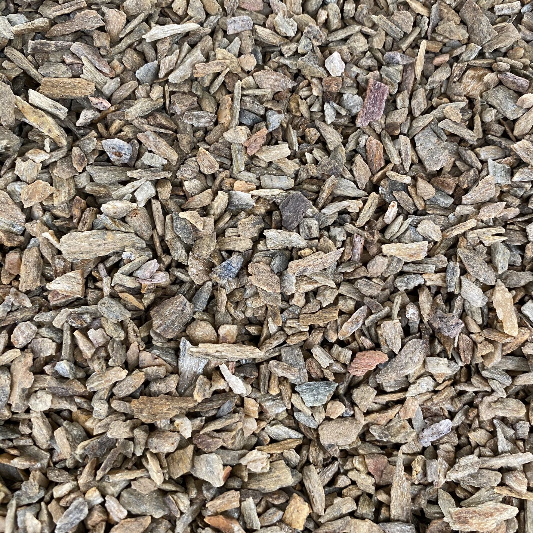 Каменная крошка "Окаменелое дерево" фр. 5-10 мм для каменного ковра