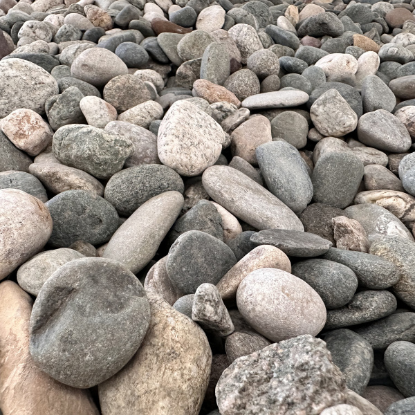 Галька речная серая фр. 20-40 мм
