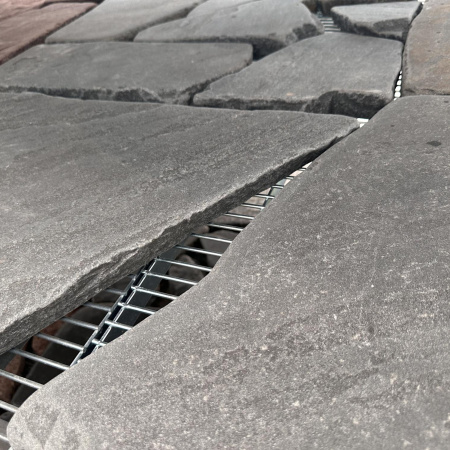 Плитняк песчаник галтованный серо-синий толщ. 30 мм