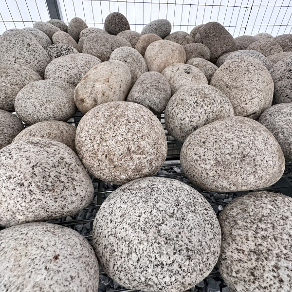 Галька речная белая "Альбинос" фр. 90-150 мм