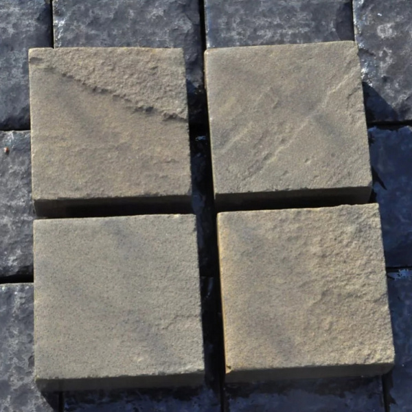 Брусчатка из песчаника серо-зеленая пиленая